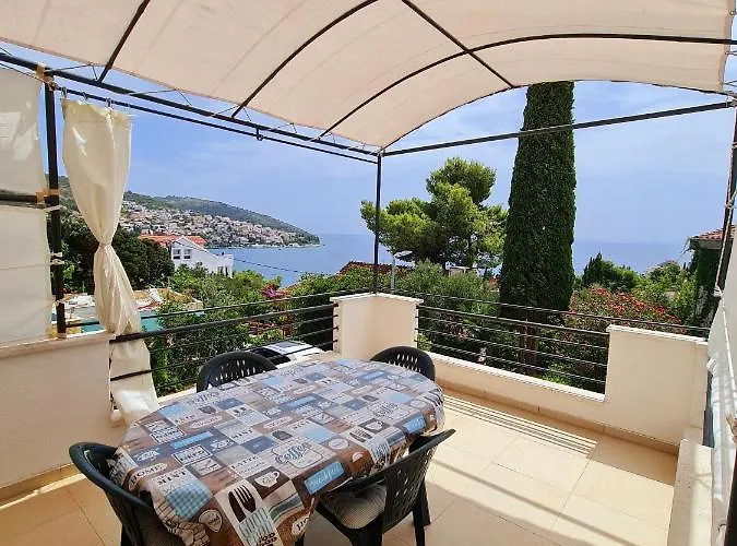 Silvana Lägenhet Trogir