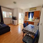 Silvana Apartment *